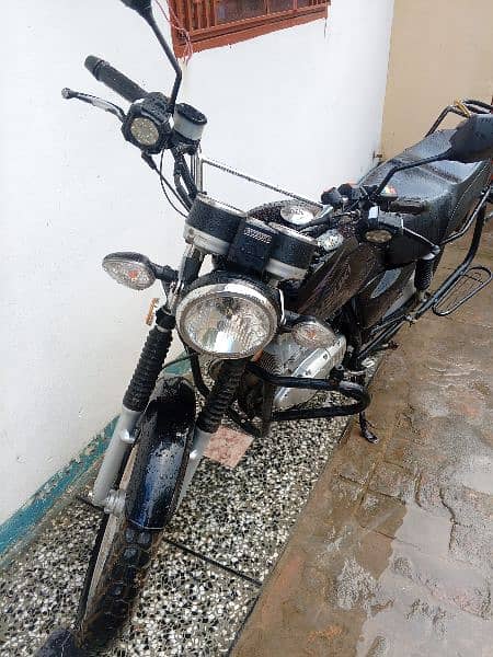 Suzuki GS150 2021 26000KMS Use Brand New Condition Best For 2022 3