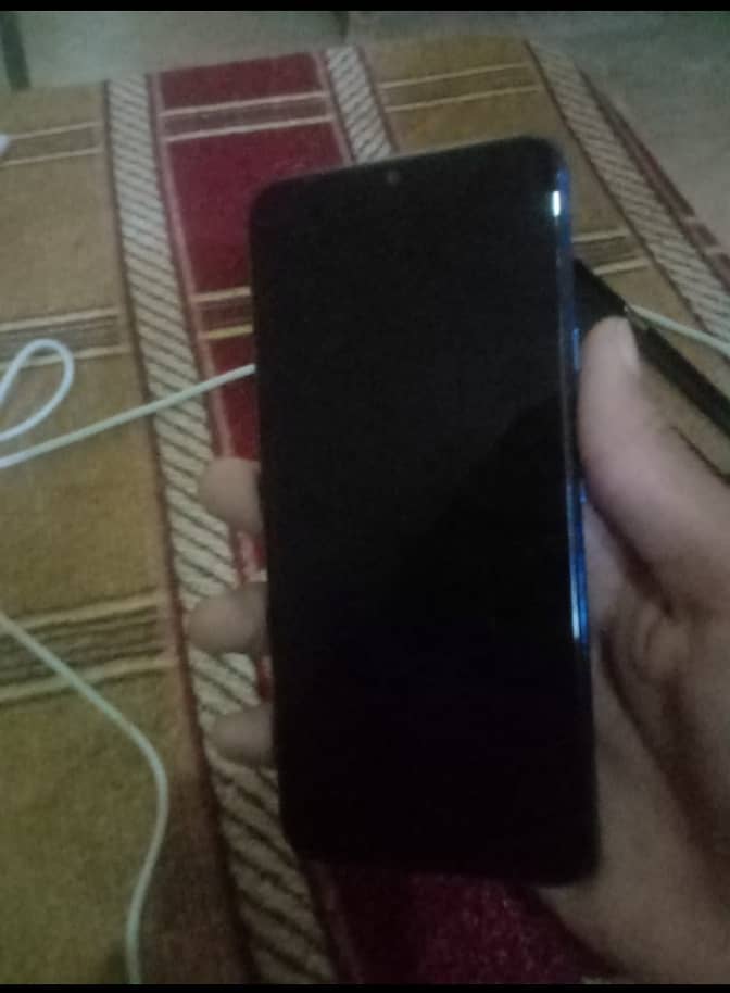 Tecno spark 4 4/64 with box charger 1