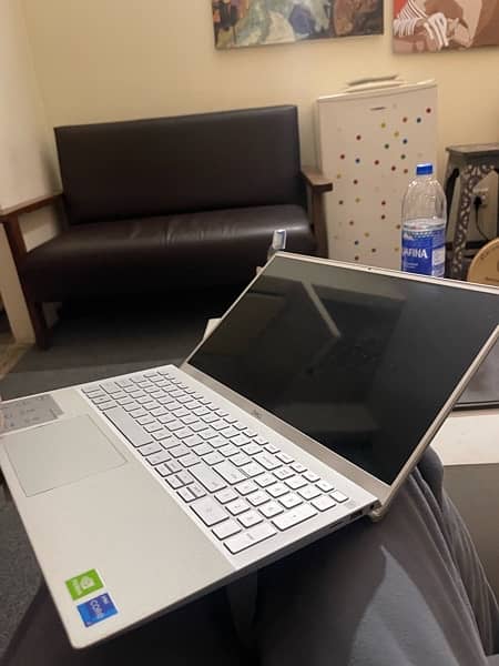 selling laptop 5