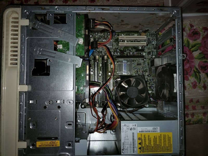im selling computer dell core to due 1