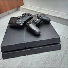 Ps4 Slim Complete Box With 3 Controller 0