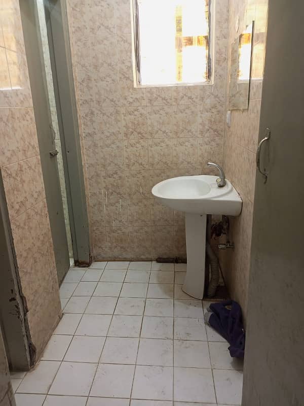 Flat for rent in PHA G11/3 2