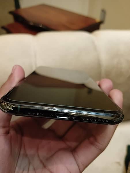 iphone 11 pro max 64gb pta approved 0