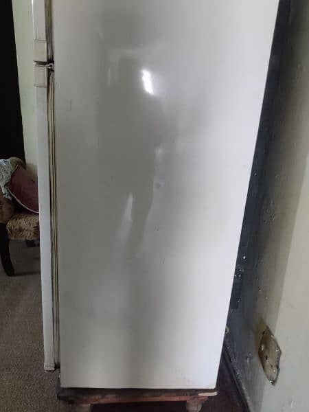 waves company Fridge running condition king size 4