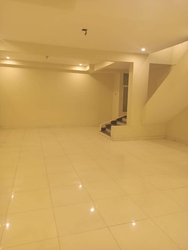 Beautifully Constructed Prime Location House Is Available For sale In Sindhi Muslim Society - Block A 3