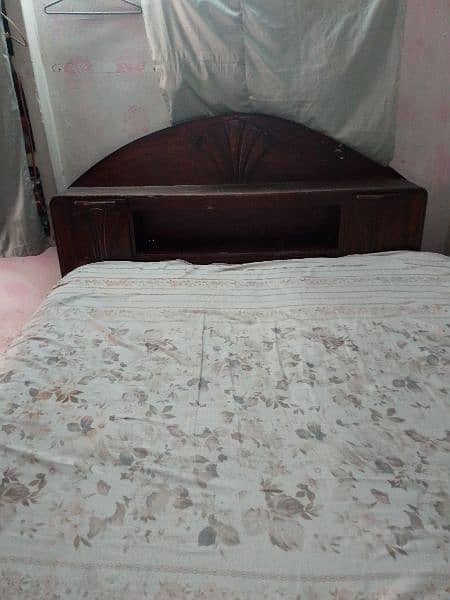double bed urgent for sale. 0