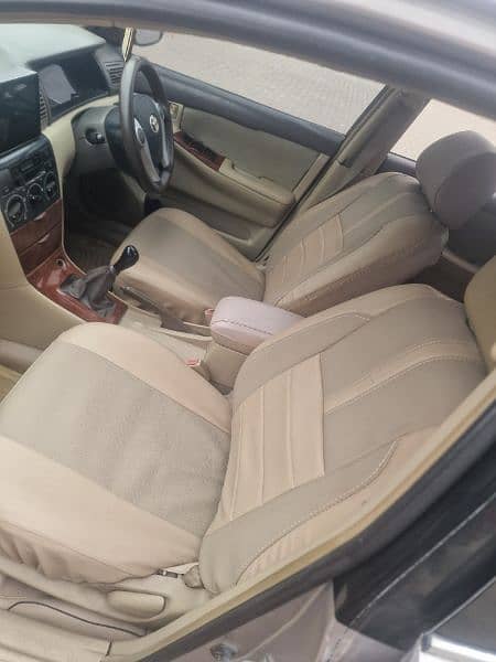 Toyota Corolla 2.0 D 2004 Model Family Used car For sale 9
