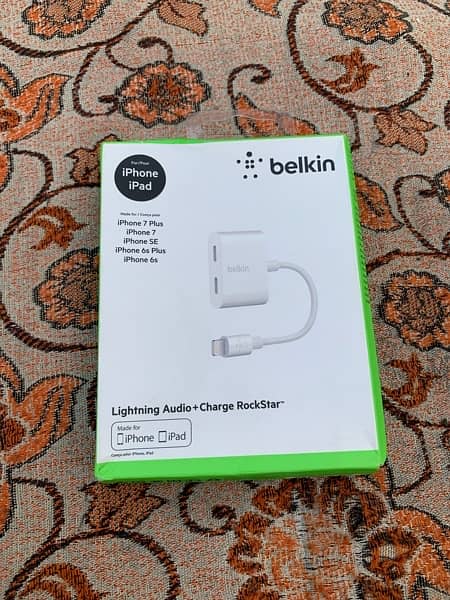 100% Original Belkin iphone Connetor splitter 0