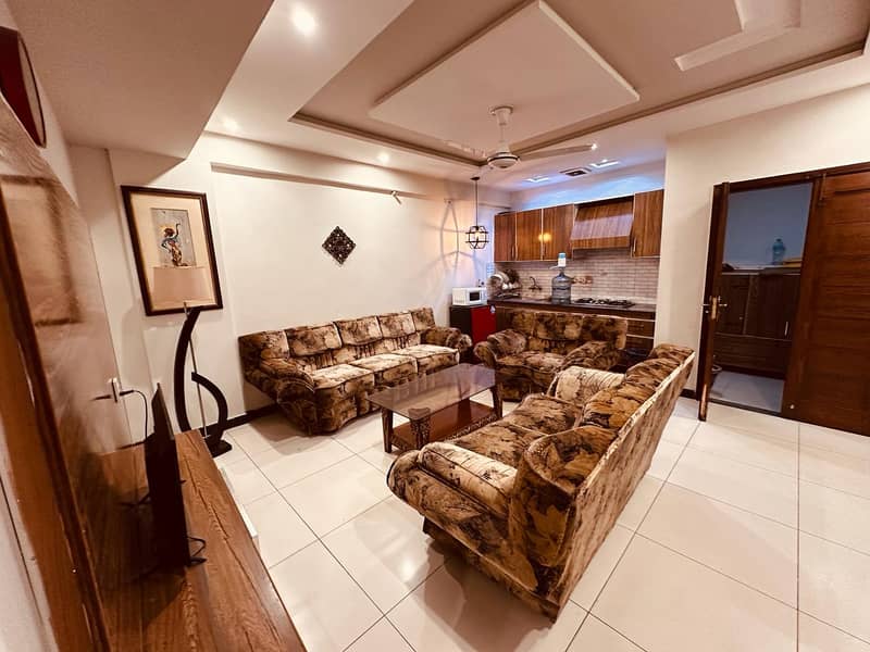 daily basis 1 Bedroom apartment for rent Bahria Town 5