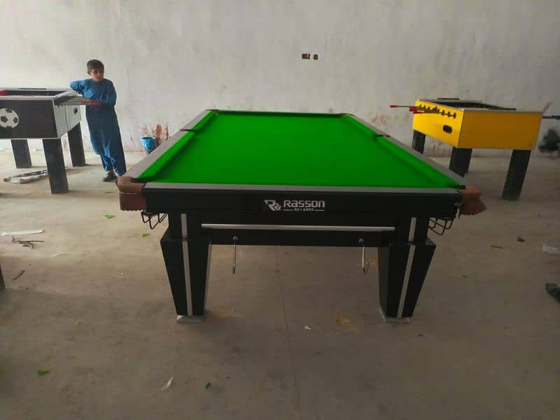 All Type Of Game Snooker / Pool/ Table Tennis / Football Game / Dabbo 6