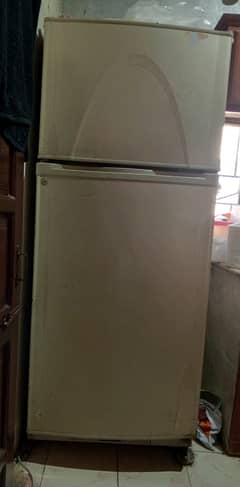 Dawlance Refrigerator 2 Door . Full size