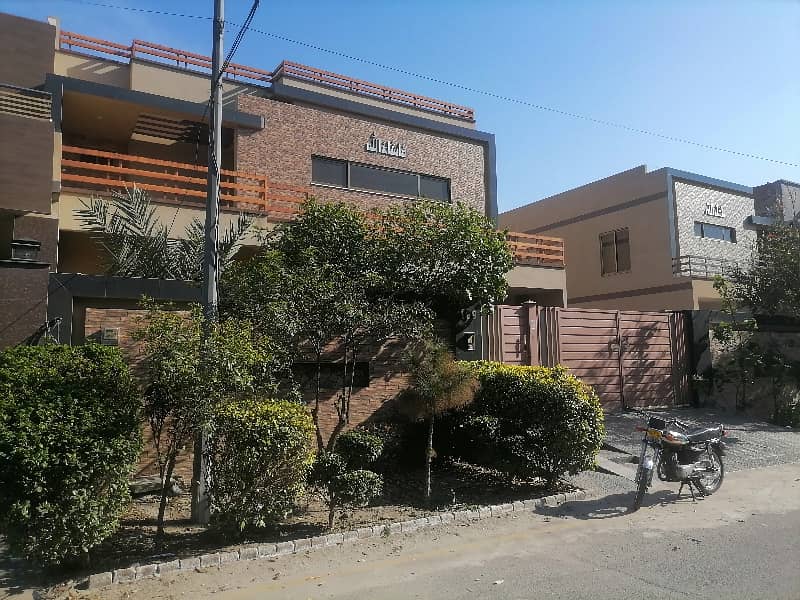 Buying A House In Eden Garden - Nawab Block Faisalabad? 4