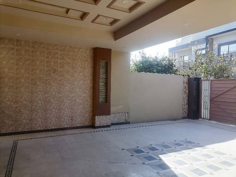 Buying A House In Eden Garden - Nawab Block Faisalabad? 8