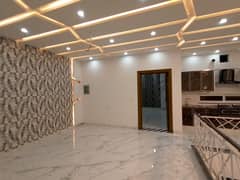 Ideal House Is Available For Sale In Faisalabad 0