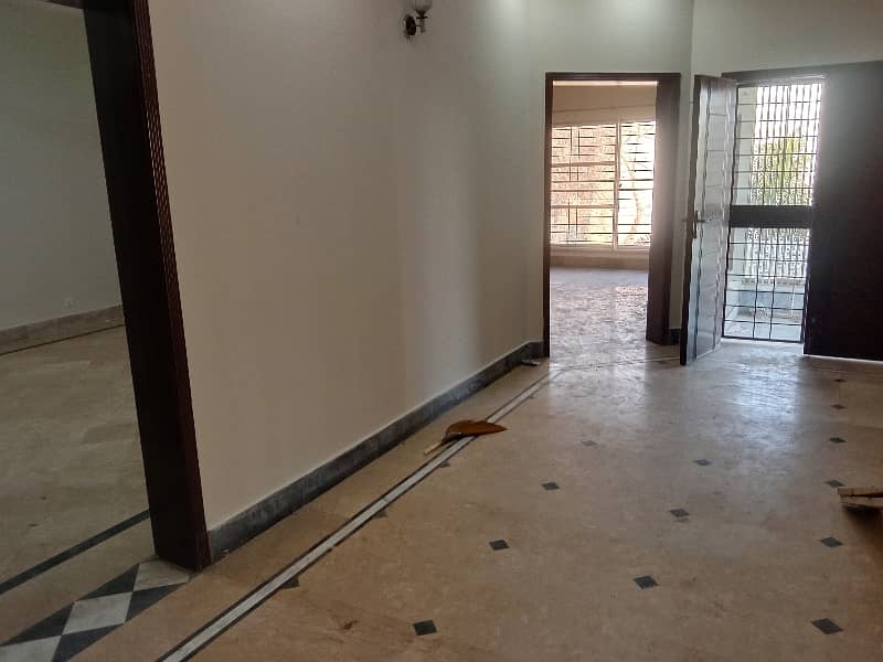 house for rent in formanites housing scheme near DHA phase 5 2