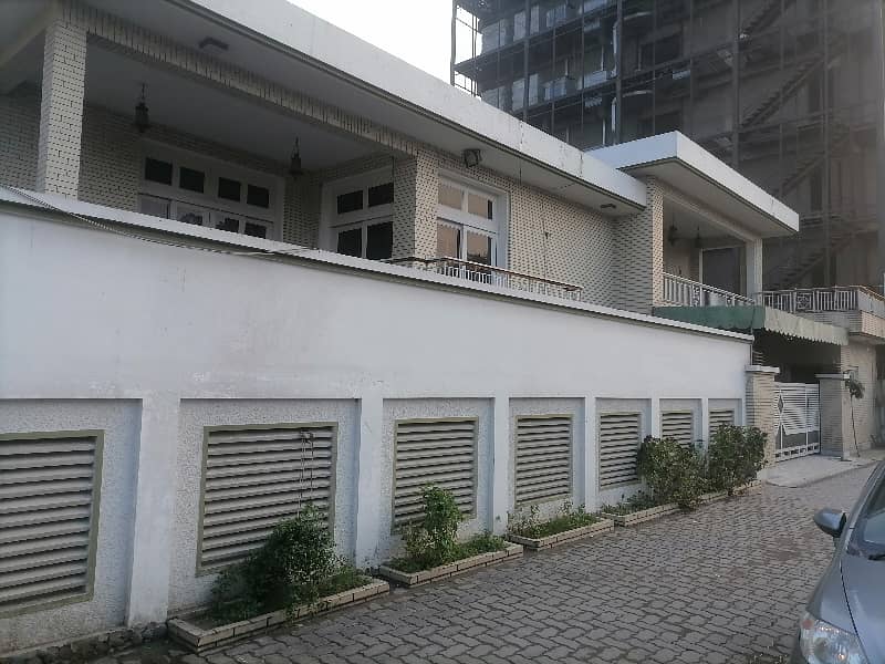 Centrally Located House For Rent In Civil Lines Available 7