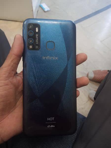 infinix hot 9.4gb 64gb. pta approved. only mobile 5
