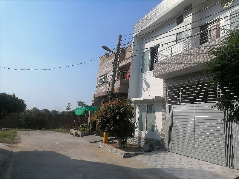 A 5 Marla House Has Landed On Market In Green Town Of Green Town 9