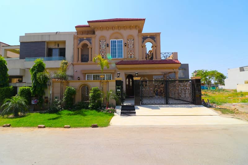 10 marla brand new Spanish design most luxurious bungalow for sale in DHA phase 8 air avenue 0