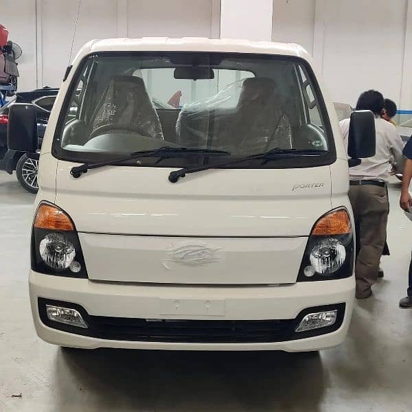 Hyundai Porter shehzore On Installments 1