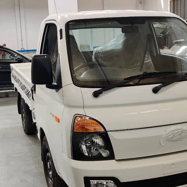 Hyundai Porter shehzore On Installments 2