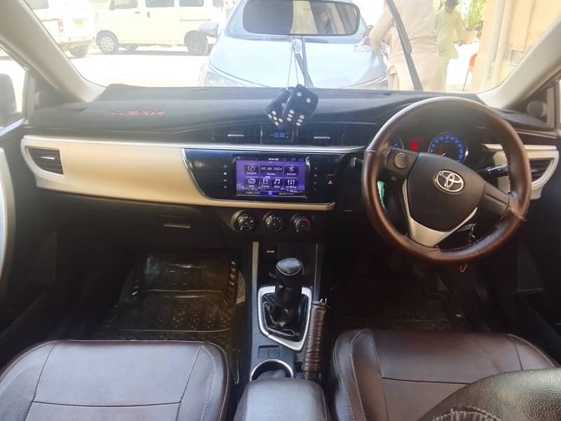Toyota Altis Grande 2014 5