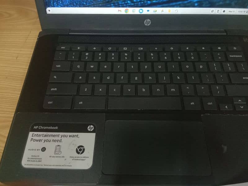 New HP Chromebook 4/32 14-db005 1