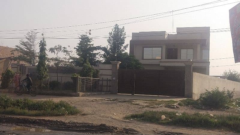 Beautiful, Brand New and Luxury House For Sale 4