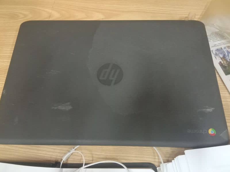 New HP Chromebook 4/32 14-db005 3