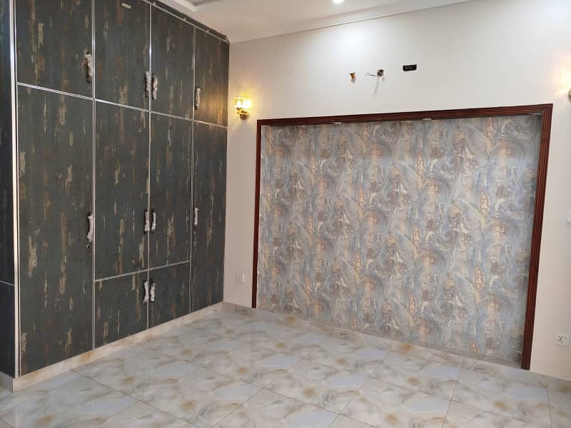 5 MARLA IDEAL LOCATION BRAND NEW HOUSE FOR SALE IN DHA RAHBAR BLOCK K 17