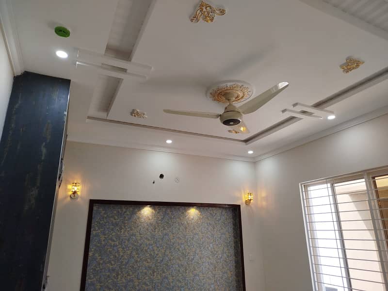 5 MARLA IDEAL LOCATION BRAND NEW HOUSE FOR SALE IN DHA RAHBAR BLOCK K 25