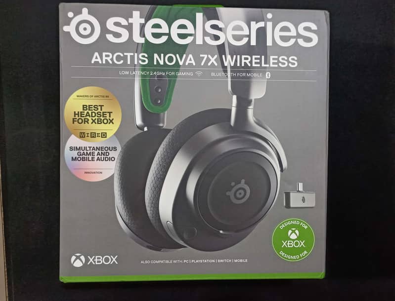 Steelseries Nova 7X Wireless Headphones - Like New. 0