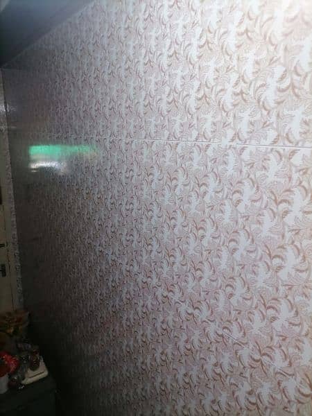 Wallpaper 2×2 , Artificial grass, Windows blinds, wall paling. 10