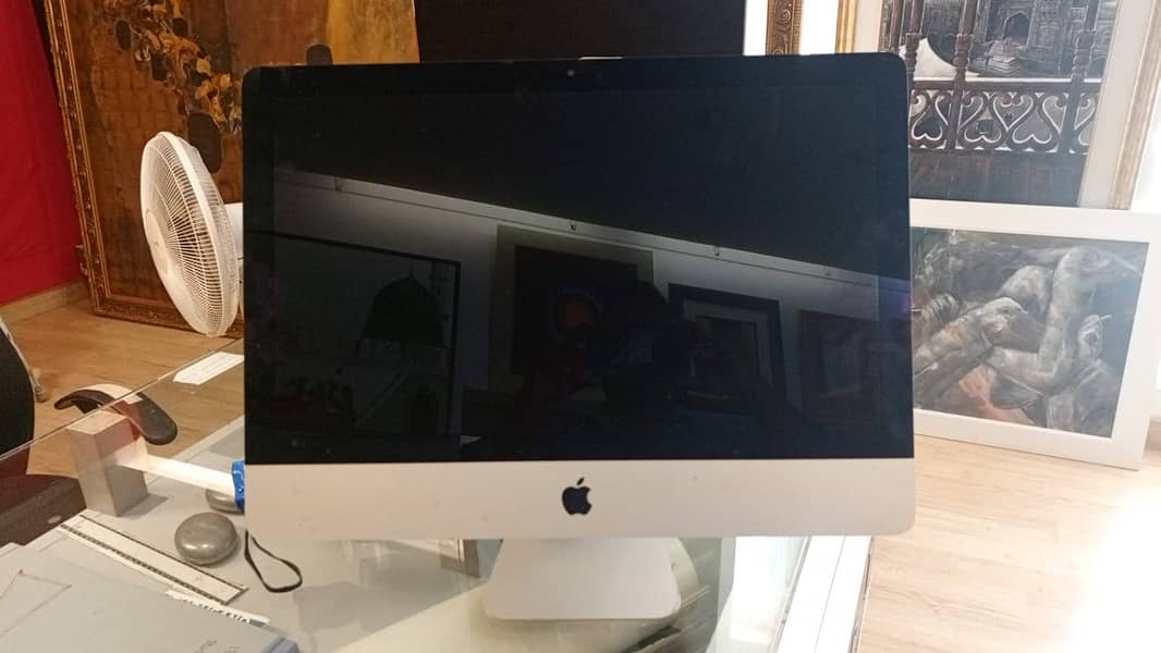 Apple iMac "Core i5" 3.1 21.5" (4K, Late 2015) 4
