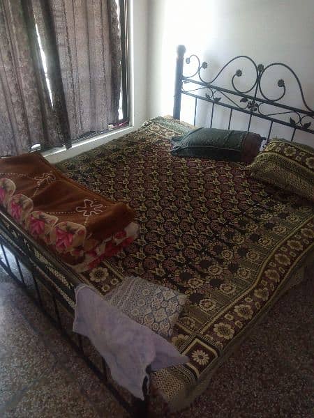 Double Iron Bed with 2 Side tables 0