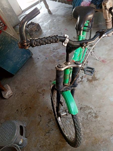 bicycle for sale. for 11 to 14 year old child 1
