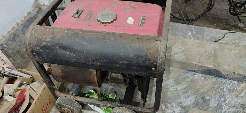 Used Generator Available For sale 1