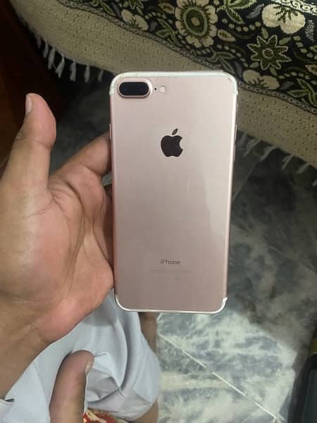 i phone 7 plus 128gb PTA approved 1