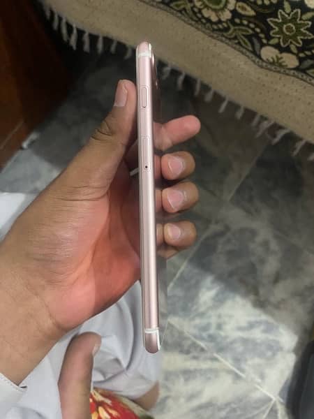 i phone 7 plus 128gb PTA approved 3