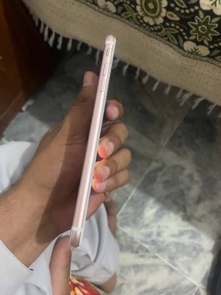 i phone 7 plus 128gb PTA approved 4