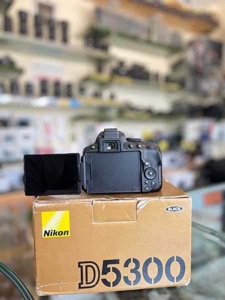 Nikon D5300 With 18-55mm Lens Good Condition 1