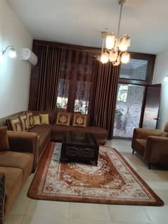 1 Kanal Well Maintained House For Sale In DHA Phase 1 Lahore
