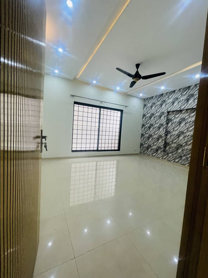 5 Marla Non Furnished House For Rent 2