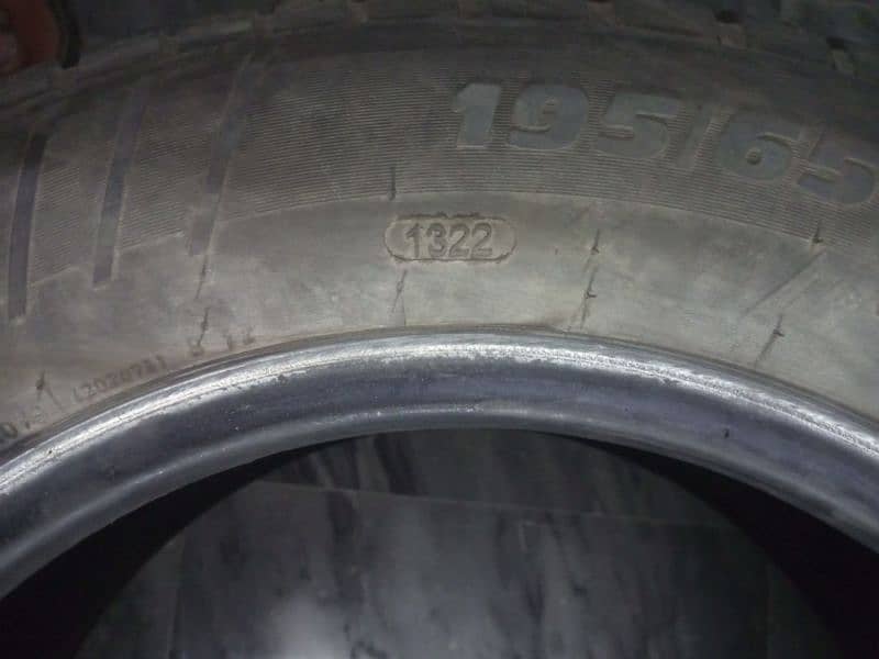 04 tyre available 195/65/15 3