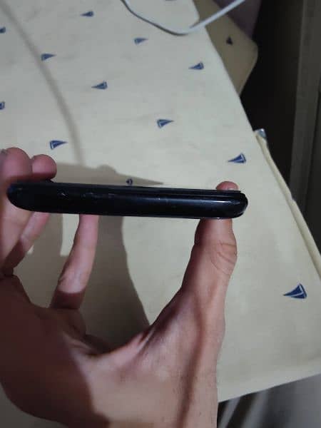 OnePlus 6t 8 / 128 3