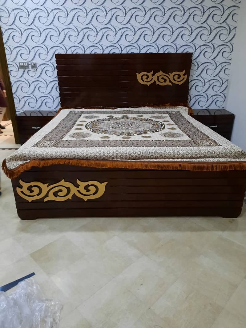 Double bed/King size bed/Dressing table/Bed set/Wooden bed/Furniture 7
