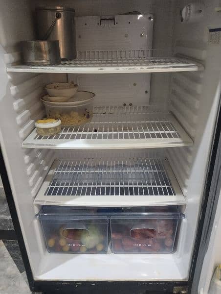 full size jumbo fridge just buy and use lush condition 3