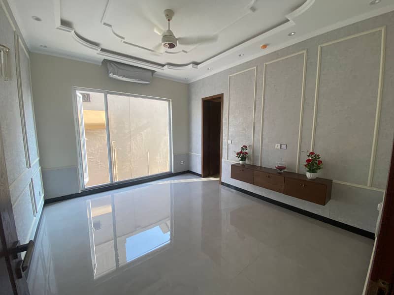 DHA Phase-1 Block-D One Kanal House for Sale 4