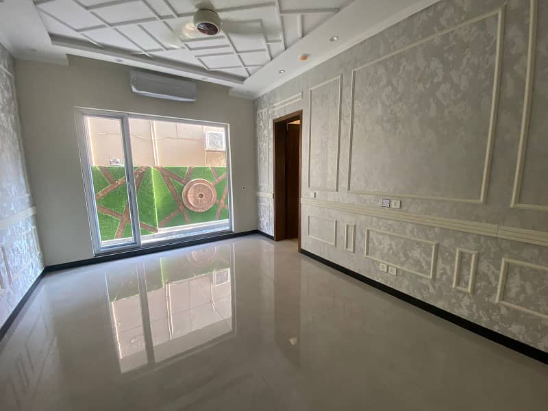 DHA Phase-1 Block-D One Kanal House for Sale 11