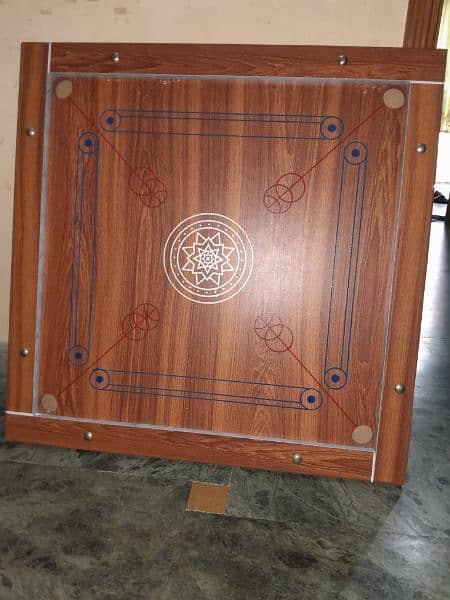 BRAND NEW CARROM BORAD IN LARGE SIZE 0